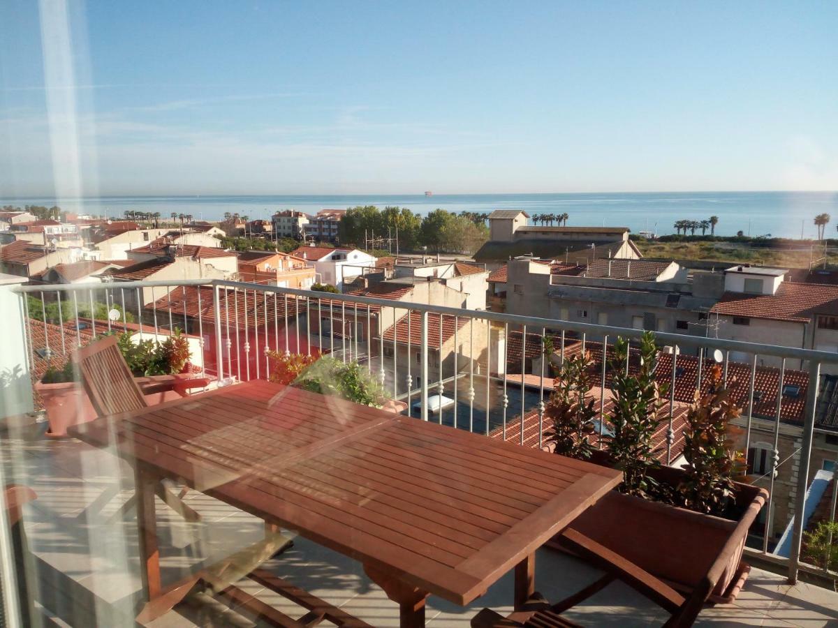 Sky Wellness Apartment Porto SantʼElpidio Exteriér fotografie